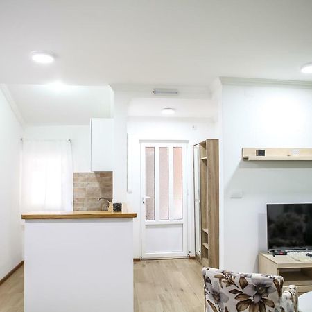 Apartman Kaca Cetinje Exterior foto