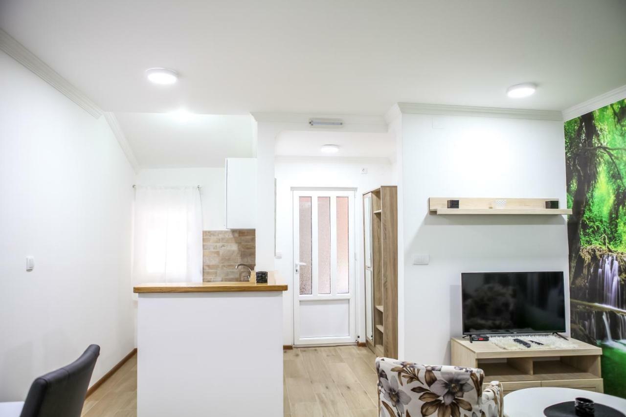Apartman Kaca Cetinje Exterior foto