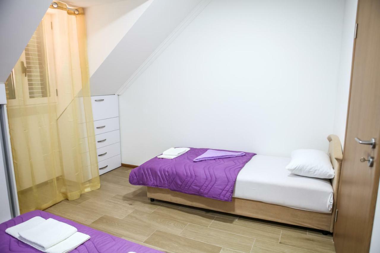 Apartman Kaca Cetinje Exterior foto